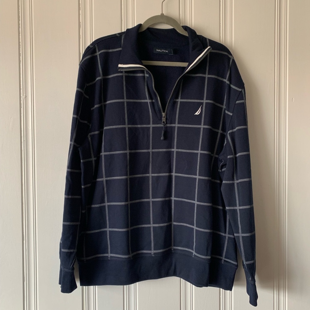 Navy pullover